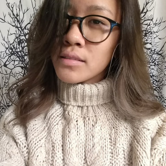 Profile Picture of Tina Liu (@tinaliu1) on Poshmark