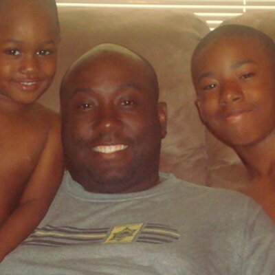 Profile Picture of Clifford Wade (@Wades_Allstars) on Twitter