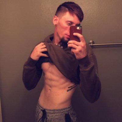 Profile Picture of Dylan Bronson-Groen (@GroenDylan) on Twitter