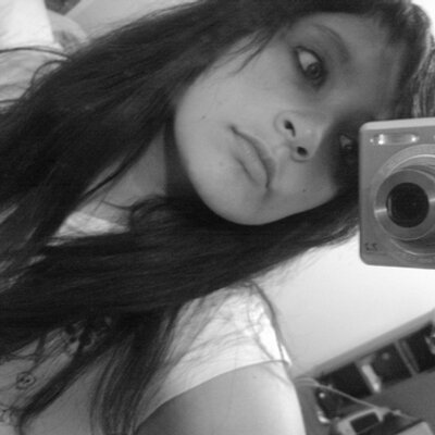 Profile Picture of Carmen Trelles (@iCaarmen) on Twitter