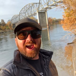 Profile Picture of Patrick Cuthbert (@brewsandbio) on Instagram