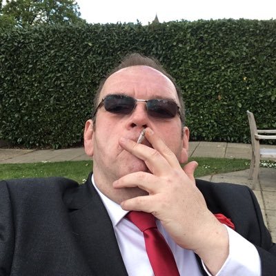 Profile Picture of Sceptical Lee (@BonzoHammer) on Twitter