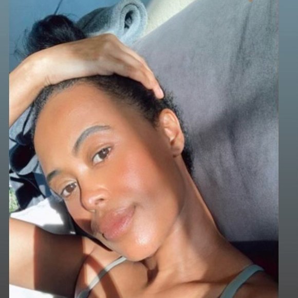 Asnaketch Keating - Poshmark Profile Picture of Asnaketch Keating (@asnaketch93) on Poshmark