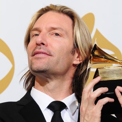 Profile Picture of Eric Edward Whitacre (@Whitacre121970) on Twitter