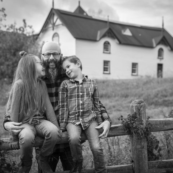 Profile Picture of Dave Graham (@davejohngraham) on Poshmark