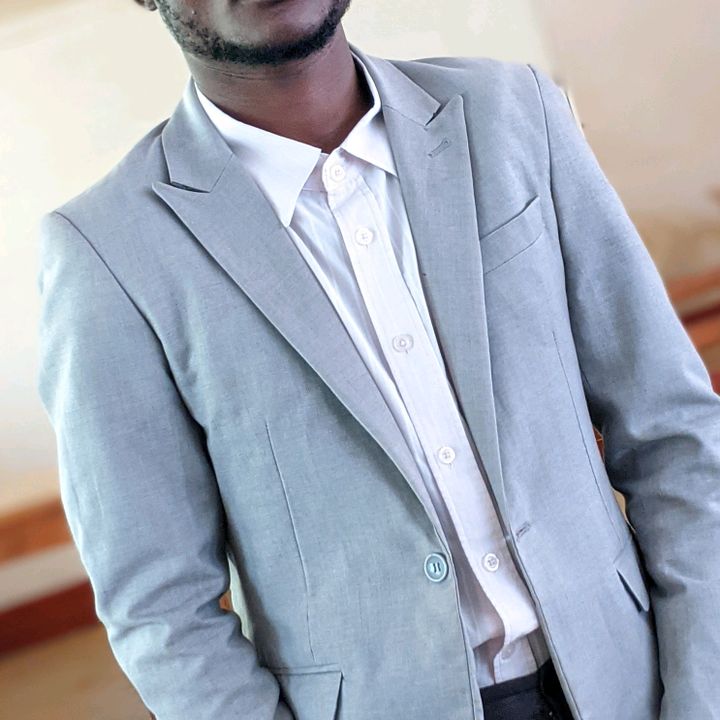 Profile Picture of Robert (@robertngandu3) on Tiktok