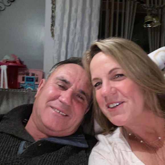 Tina Bezmen papuli - Poshmark Profile Picture of Tina Bezmen papuli (@tinanick) on Poshmark