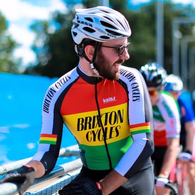 Profile Picture of James Roach (@jamesjroach) on Twitter