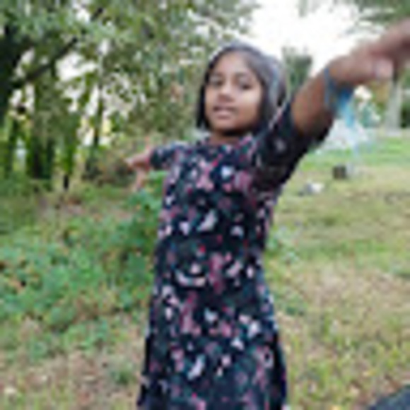 Profile Picture of Savitri Ramrattan (@savitri1366) on Poshmark