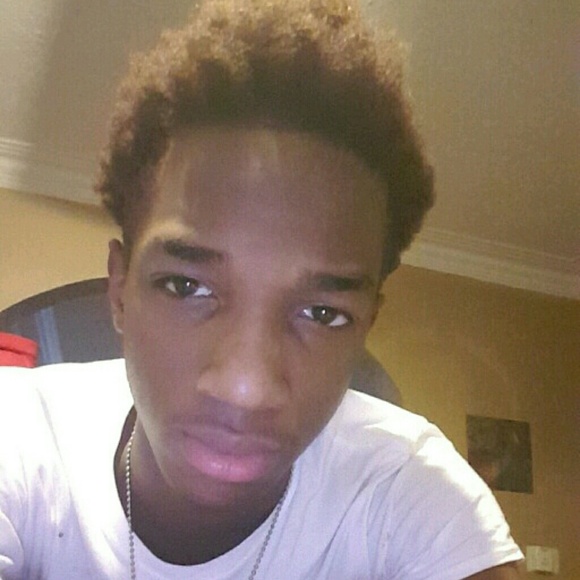 Profile Picture of Freddrick Morrow (@fmorro) on Poshmark