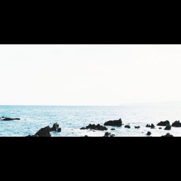 Profile Picture of Ava Rittenhouse (@ava_rittenhouse) on Poshmark