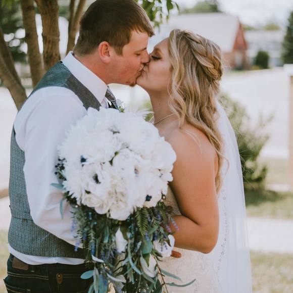 Profile Picture of Karly Randash (@karlyrandash) on Poshmark