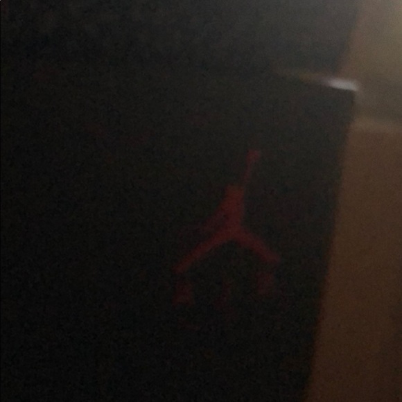 Profile Picture of Mike Henley (@mhenley1977) on Poshmark