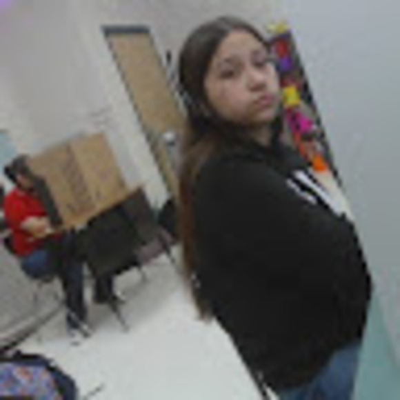 Profile Picture of Julian Rosas (@2031858) on Poshmark