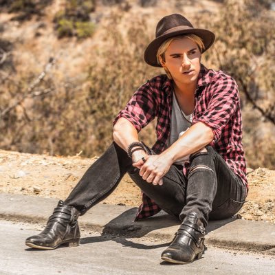 Profile Picture of Michael Kean ST (@MKeanST) on Twitter
