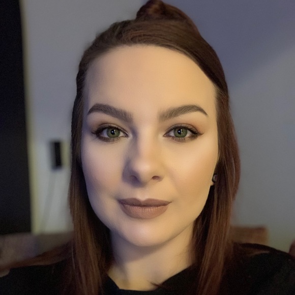 Profile Picture of Chassity Steingraeber (@csteingraeber) on Poshmark