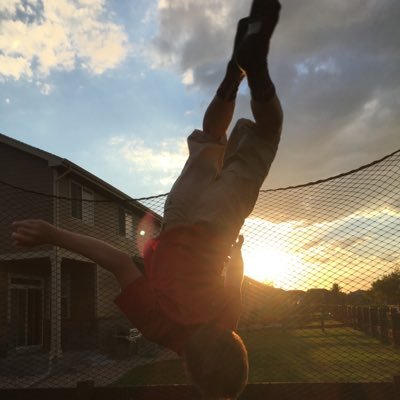 Profile Picture of Shelly Kuhn (@ShellyDoesntMnd) on Twitter
