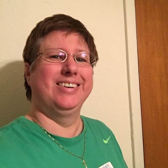Profile Picture of Donna Blauvelt (@donnablauvelt) on Poshmark