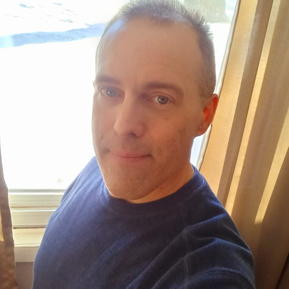 Profile Picture of Mark Farrell (@mr_marko) on Poshmark