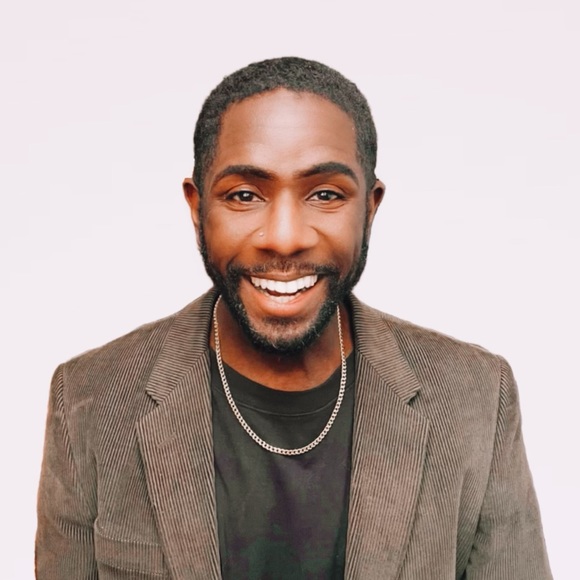 Profile Picture of Ray Booker (@raybooker) on Poshmark