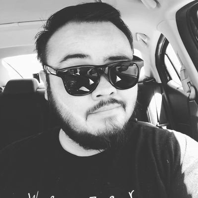 Profile Picture of Joe Estrella (@Joe_185) on Twitter