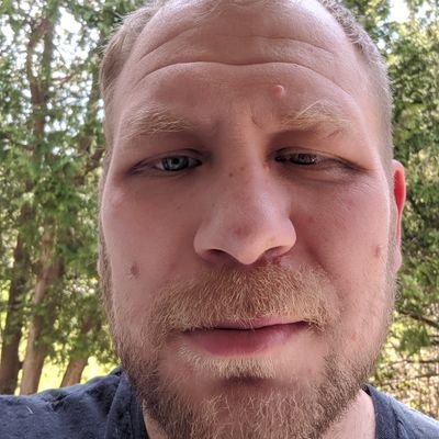 Profile Picture of Joe Chenier (@MrSarcasticJoe) on Twitter