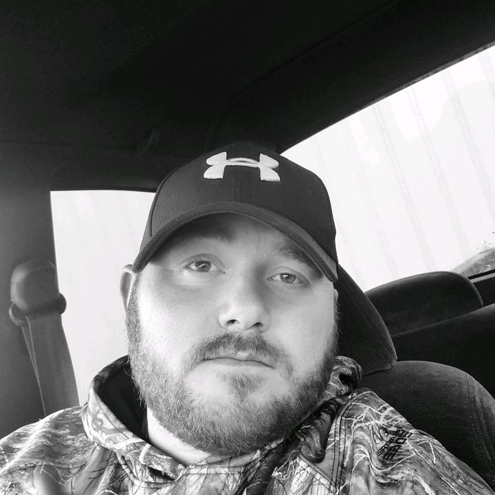 Profile Picture of Dustin Bentley (@dustinbentley) on Tiktok