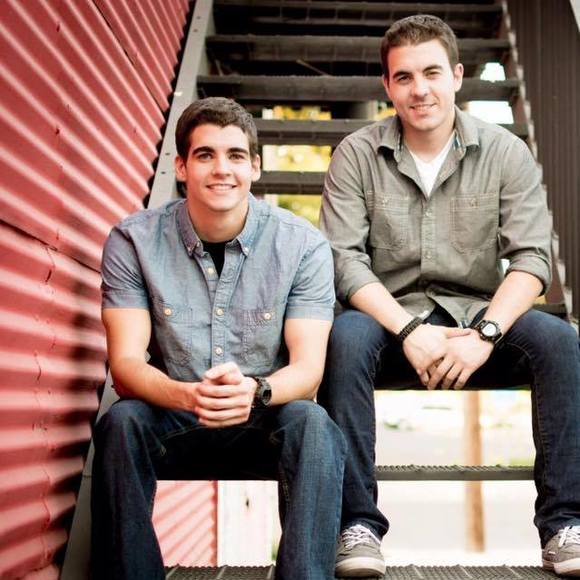 Profile Picture of Kevin Leonardo (@kv_leo) on Poshmark