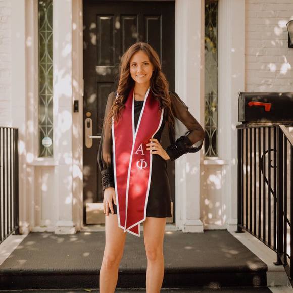 Profile Picture of Ryley Thomas (@ryjthom) on Poshmark