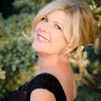 Profile Picture of Catherine Brewton (@@CatBrewAdams) on Twitter