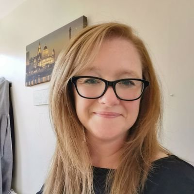Profile Picture of Emma Jenkins (@MsEmmaJane40) on Twitter