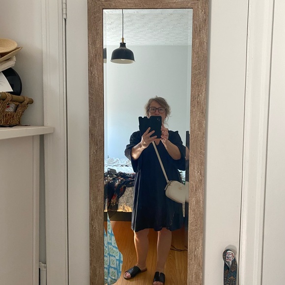 Profile Picture of Karen Hennessey (@karenx40) on Poshmark