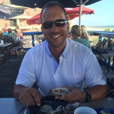 Profile Picture of Rob Frey (@castleponder) on Twitter