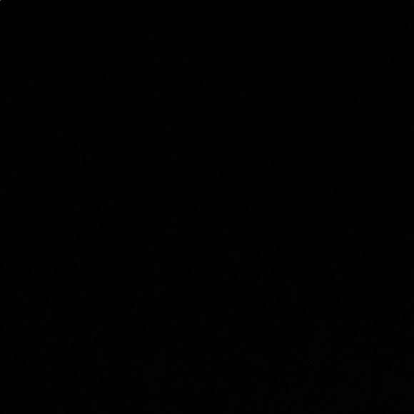 Profile Picture of Leah Champton (@lchampton07) on Poshmark