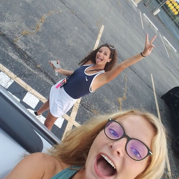 Profile Picture of Sophia Wilkinson (@sophiegrace2130) on Poshmark