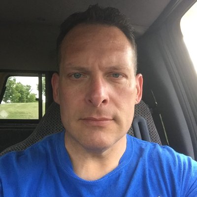 Profile Picture of Robert Ream (@stinkydroolface) on Twitter