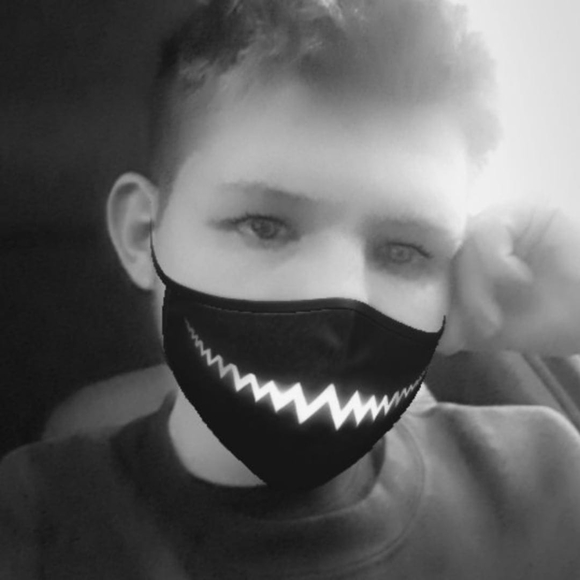 Profile Picture of Jacob Bradford (@fishinaasuit) on Poshmark