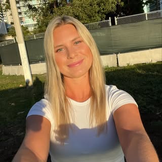 Profile Picture of alexstanford (@alexstanford) on Instagram