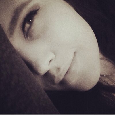 Profile Picture of Lara Mitchell (@DuchessofDeakin) on Twitter