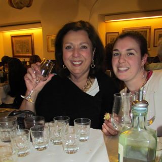 Elisa Stidham Carraway - Facebook Profile Picture of Elisa Stidham Carraway (@elisa.carraway) on Facebook