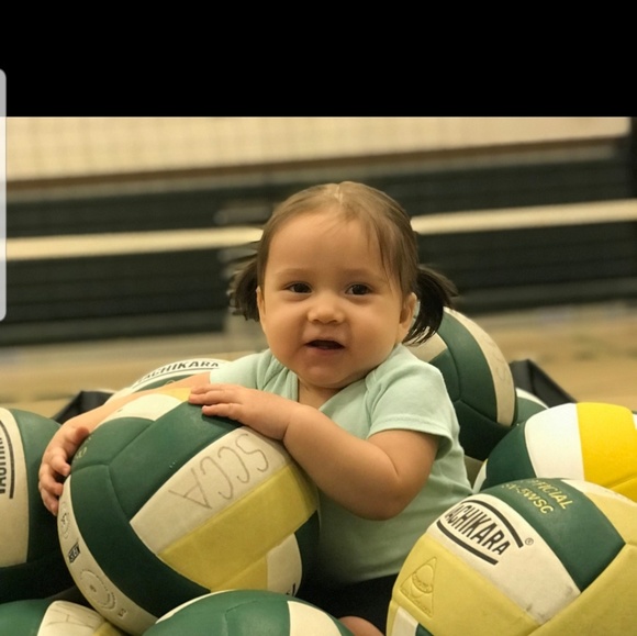 Profile Picture of Cindy Dominguez (@cindy427449) on Poshmark