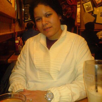 Profile Picture of Christina Melendez (@santita2125) on Twitter