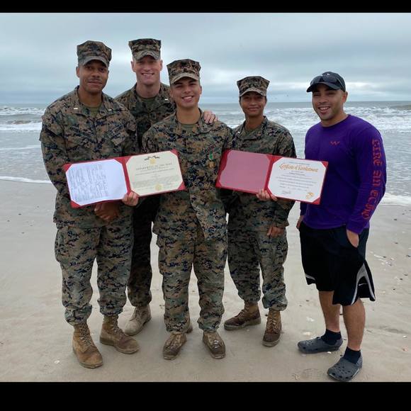 Aaron Lozano - Poshmark Profile Picture of Aaron Lozano (@aaron2126) on Poshmark