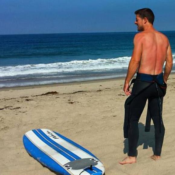 Profile Picture of Corey Macdonald (@c6mac83) on Poshmark