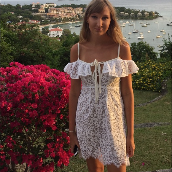 Profile Picture of Katie Kummerer (@katiekummerer) on Poshmark