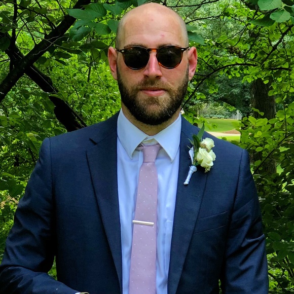 Profile Picture of Jake Minster (@jakeminster) on Poshmark