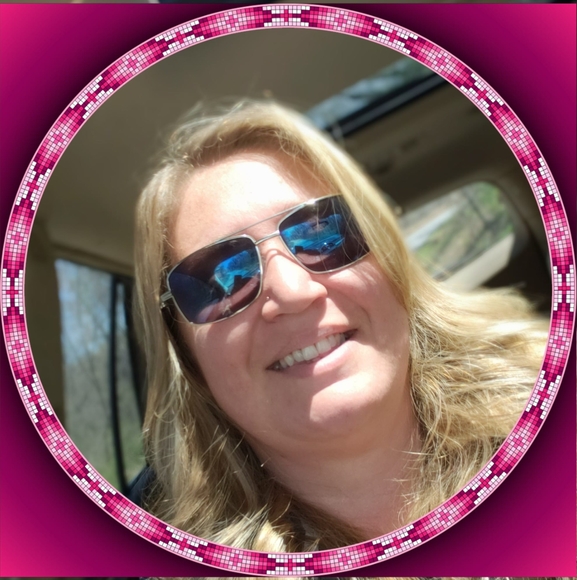 Profile Picture of Patricia Brock green (@triciagreen3345) on Poshmark