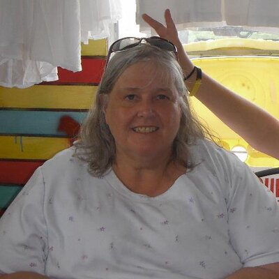 Profile Picture of Rosemary Miller (@MagicBus23) on Twitter