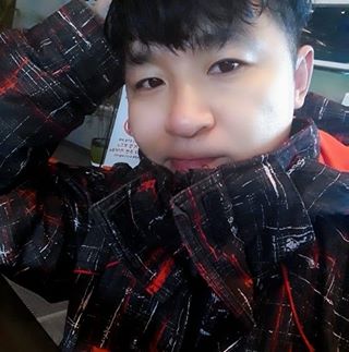 Profile Picture of Hyuk Kim (@hyuk.kim.547) on Facebook