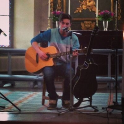 Profile Picture of Kyle MaHÖLL (@KylemaHOLL) on Twitter